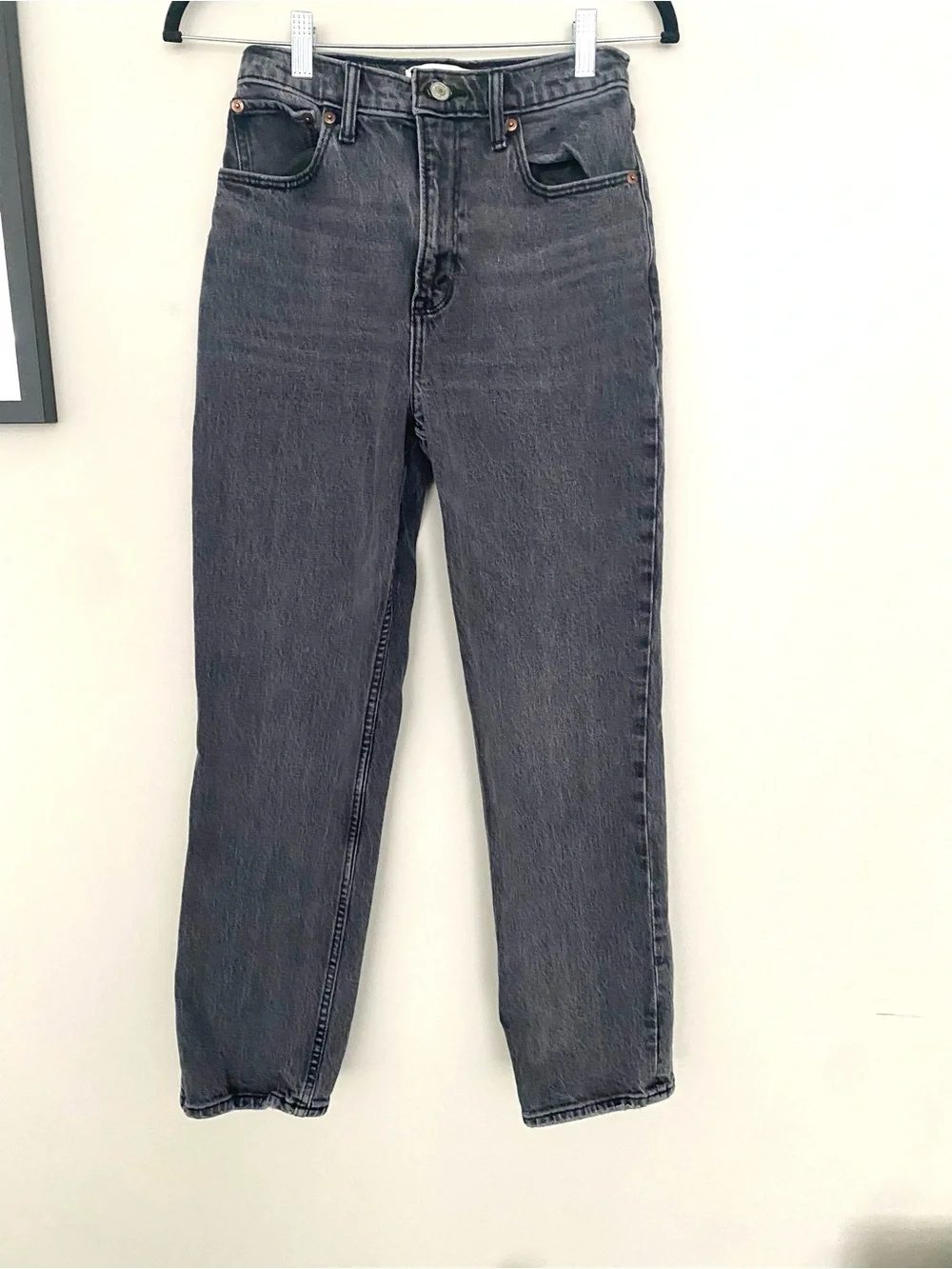 Abercrombie & Fitch 90’s Straight Ultra High Rise Curve Love Jeans Black 4 SHORT - Picture 4 of 7